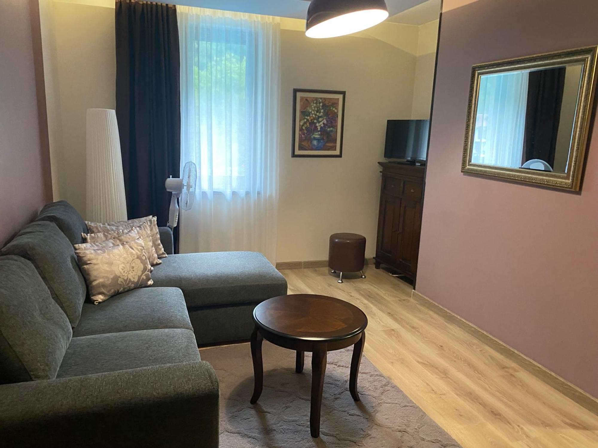 Park Hotel Fairy شيفليك المظهر الخارجي الصورة